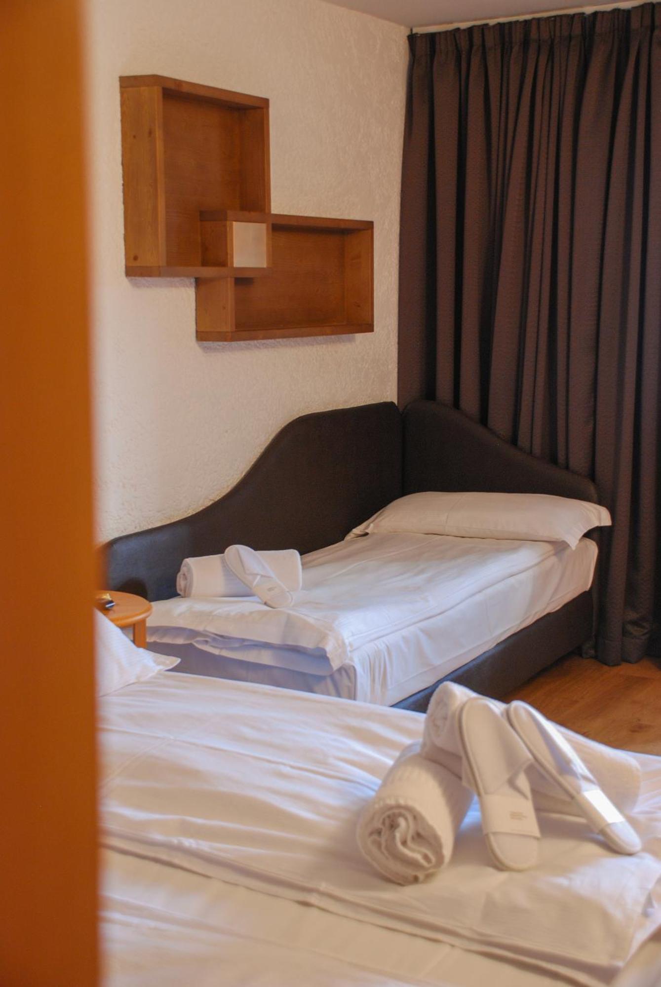 Style Hotel Grifone Madonna Esterno foto