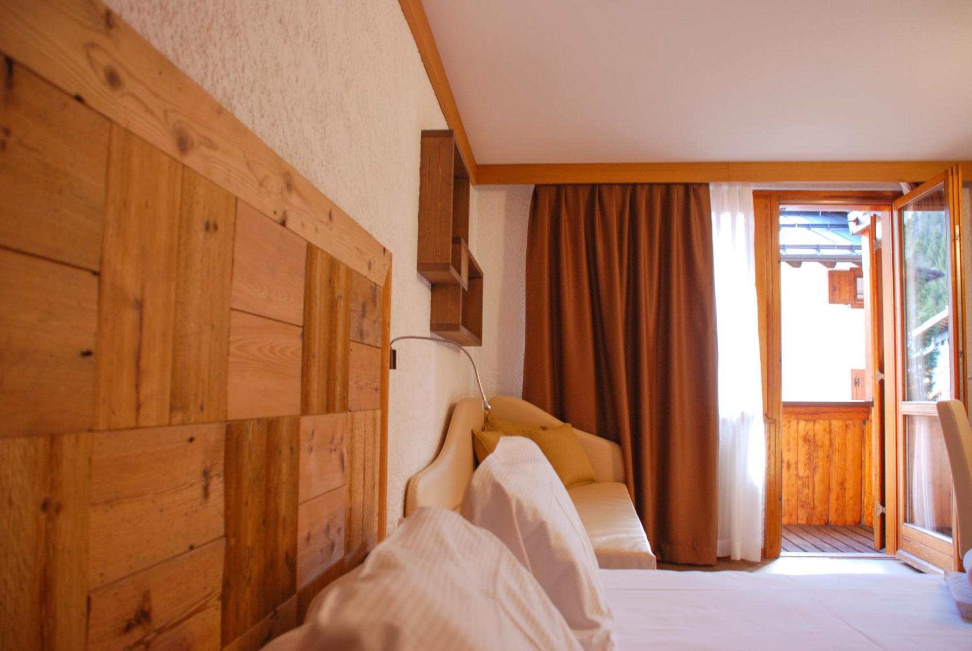 Style Hotel Grifone Madonna Esterno foto